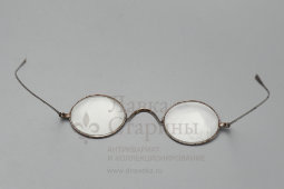 Антикварные очки с диоптриями в тонкой металлической оправе «Cristal», Европа, кон. 19, нач. 20 вв.