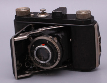 Складной шкальный фотоаппарат «Welta Weltix», объектив Steinheil Munchen Cassar, затвор Compur