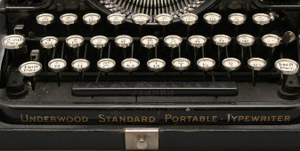 Старинная портативная печатная машинка «Underwood Standard Portable», США, нач. 20 в.