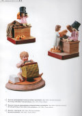 Скульптурная группа «Дети, примеряющие отцовскую шляпу с рукавицами», бисквит, Гарднер, 19 в.
