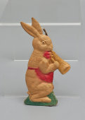 Винтажная ёлочная игрушка «Заяц с дудкой», штампованный картонаж, СССР, 1930-40 гг.