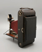 Антикварный фотоаппарат со складным мехом «Kodak Folding Pocket No.3», США, 1900-1910 гг.