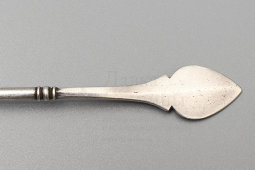 Старинная чайная серебряная ложка, 84 проба, мастерская Павла Волкова, Москва, после 1908 г.