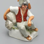 Статуэтка «Грузчики», автор Данько Н. Я., агитационный фарфор, ЛФЗ, 1922-23 гг.