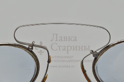 Старинное пенсне со стеклянными линзами, латунь, Европа, к. 19, н. 20 вв.