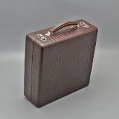 Горизонтальный кейс в коричневом цвете для граммофонных, патефонных пластинок без отделов, СССР, 1-я пол. 20 в.