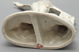 Статуэтка «Балерина в образе птицы» (Аистенок), скульптор Интизарян​ М. А.​, Вербилки, 1950-60 гг.