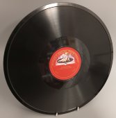 А.В. Нежданова исполняет испанскую песню «На бой быков» Лео Делиба. Monarch Record Gramophone, Россия, 1900-е гг.