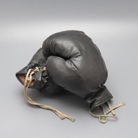 Раритетный боксерский комплект: груша и перчатки, инвентарь и экипировка для боксеров, СССР, 1970-80 гг.