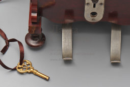 Старинный курительный прибор «Орган»: сигаретница, спичечница, резак для сигарет и музыкальная шкатулка, красное дерево, Европа, 1900-е