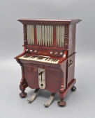 Старинный курительный прибор «Орган»: сигаретница, спичечница, резак для сигарет и музыкальная шкатулка, красное дерево, Европа, 1900-е