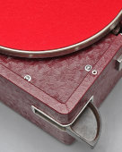 Советский патефон чемоданного типа, модель ПТ-3, Патефонный завод в г. Молотов, 1952-53 гг.