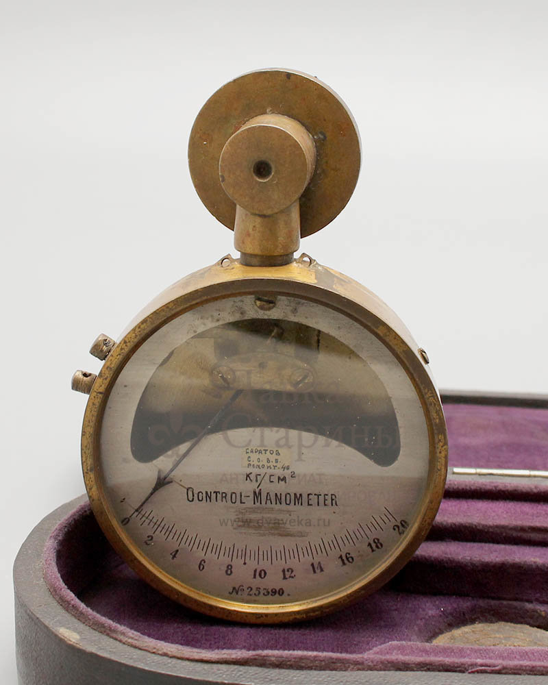 Латунный контрольный манометр, Европа, первая четверть 20-го века.