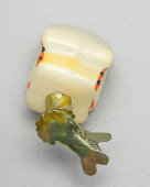 Советская ёлочная игрушка на прищепке «Избушка Коковани» по сказу Павла Бажова «Серебряное копытце», стекло, 1970-е