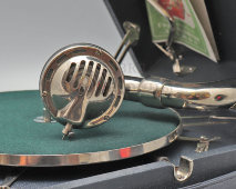 Советский патефон-чемоданчик «Дружба», модель ПГ-54, Артель Граммофон, Центрпромсовет СССР, Ленинград, 1950-е