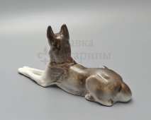 Статуэтка «Собака породы немецкая овчарка», скульптор Воробьев Б. Я., фарфор, анималистика ЛФЗ, 1950-60 гг.
