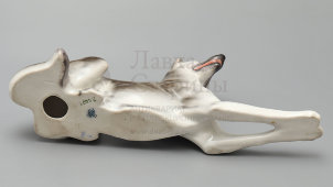 Статуэтка «Собака породы немецкая овчарка», скульптор Воробьев Б. Я., фарфор, анималистика ЛФЗ, 1950-60 гг.