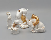 Комплект статуэток по басне И. А. Крылова «Квартет» (золотой):​ осел, козел, мартышка и косолапый мишка, скульптор Воробьев Б. Я., ЛФЗ, 1950-60 гг.