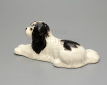Статуэтка «Собака породы спаниель», скульптор Ризнич И. И., ЛФЗ, 1930-40 гг.
