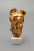 Фарфоровая статуэтка СССР «Олимпийский мишка» в золотистой росписи, сувенир Олимпиады-80