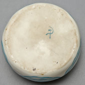 Антикварная пудреница, туалетная коробочка «Купчиха», скульптор Данько Н. Я., фарфор, ГФЗ, марка серп и молот, 1920-е