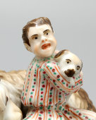 Антикварная фарфоровая статуэтка «Мальчик со щенком», Россия, частный фарфоровый завод