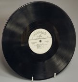 Людмила Зыкина с песнями «Жена моряка» и «Лёшенька», Фирма «Мелодия», 1960-е гг.