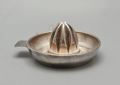 Винтажная ручная соковыжималка для цитрусовых, посеребренный металл, Европа, 2-я пол. 20 в.