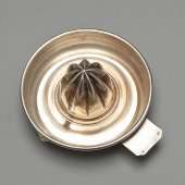 Винтажная ручная соковыжималка для цитрусовых, посеребренный металл, Европа, 2-я пол. 20 в.