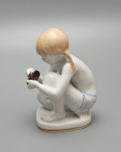 Статуэтка «Юный скульптор» (большая), скульптор Столбова Г. С., фарфор ЛФЗ, 1950-60 гг.