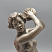 Скульптура «Метательница диска» (Дискоболка), скульптор Богатырев В. С., силумин, Ленинградский завод «Монументскульптура», 1962 г.