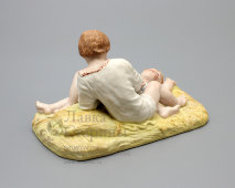 Старинная фарфоровая фигурка «Дети в колосьях», Вербилки, 1920-е