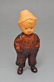 Советская игрушка, кукла «Мальчик руки в брюки», целлулоид, Охтинский химкомбинат, 1930-50 гг.