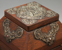 Деревянная шкатулка-ларец в русском стиле, Абрамцево, Россия, н. 20 в.