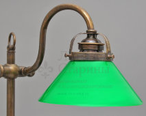 Старинная настольная лампа с зеленым стеклянным абажуром (регулируется по высоте), латунь, Россия, нач. 20 в.