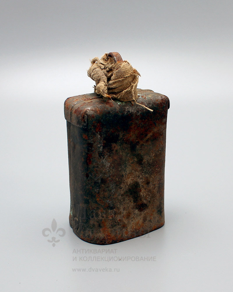 Ботало, глухая погремушка, старинный колокольчик для пасущейся коровы ...