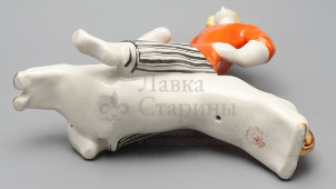 Статуэтка «Иванушка-дурачок и Конек-Горбунок», скульптор В. А. Шестопалов, Песочное, 1964 г.