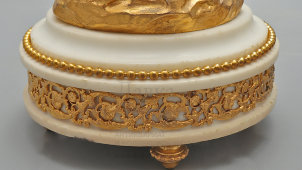 Пара старинных канделябров «Вакханка и сатир» в стиле Людовика XVI, бронза, мрамор, Европа, кон. 19 в.