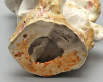 Авторская нетиражная статуэтка «Каравай» из композиции «Праздник урожая», скульптор Полынская Н. П., фарфор, СССР, 1950-60 гг.