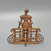 Комплект старинных статуэток, держатели нот «Менестрель‑шутник с лютней и знатная дама», бронза, Европа, кон. 19, нач. 20 вв.