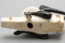 Статуэтка «Африканец с барабаном», скульптор Т. Федорова, фарфор, ЛЗФИ, 1950-60 гг.