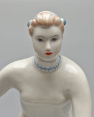 Статуэтка «Фигуристка-физкультурница», скульптор Е. А. Гендельман, ЛФЗ, 1950-60 гг.