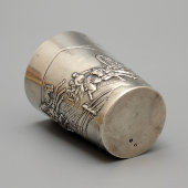 Антикварная серебряная стопка «Тройка лошадей», серебро 84 пробы