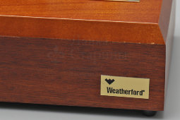 Заводной музыкальный сувенир «Нефтяная вышка», дерево, металл с напылением, Европа, 2000-2010 гг.