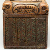 Деревянная шкатулка в русском стиле с выдвижной крышкой, Талашкино, 1900-е