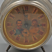 Старинные часы-будильник с портретами Николая II и Александры Федоровны, Россия, нач. 20 в.