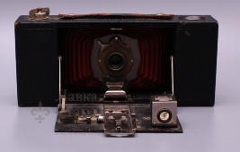 Фотоаппарат «Brownie automatic», Kodak