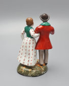 Старинная статуэтка «Кавалер с дамой» (Гуляющая пара), фарфор, частный завод Гжели, 1840-50 гг.