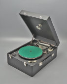 Винтажный европейский патефон «Supralion», модель KP-05, фирма Supraphon, Чехословакия, 1950-е