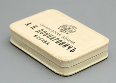 Коробочка из-под лекарства, Сухаревская аптека, А. К. Довнарович, Москва, 1910-е